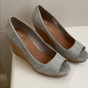 Toms wedges